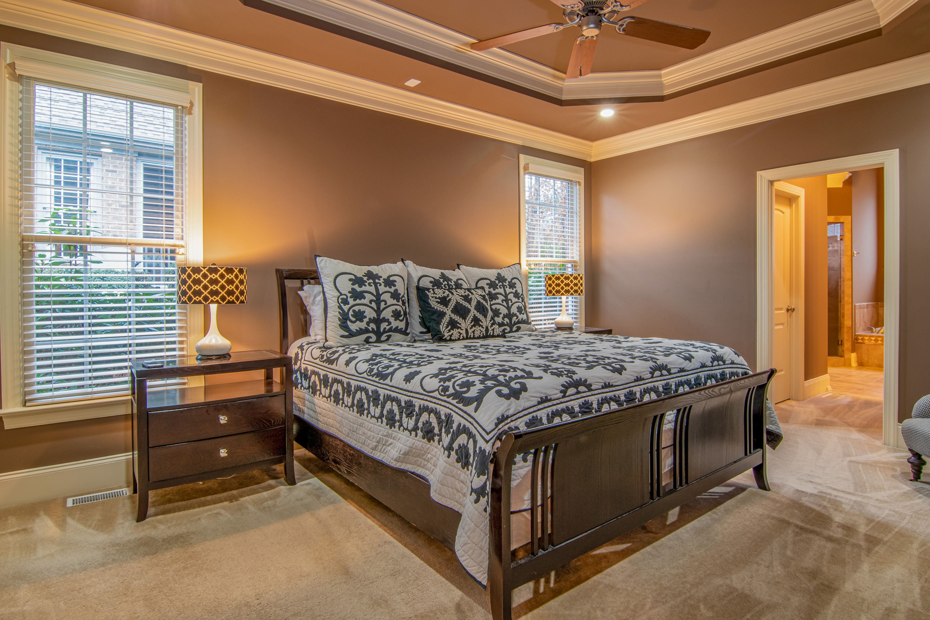 How to improve the lighting of your room? Tips & Hacks
