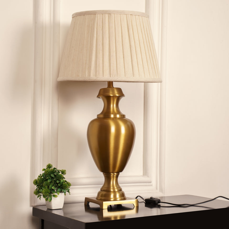 Divine Trends Royal Brass Antique Gold Trophy Table Lamp Off White Pleated 14 inches Lampshade Bedside Stylish, Living Room, Bedroom, Home Decoration, Hotel