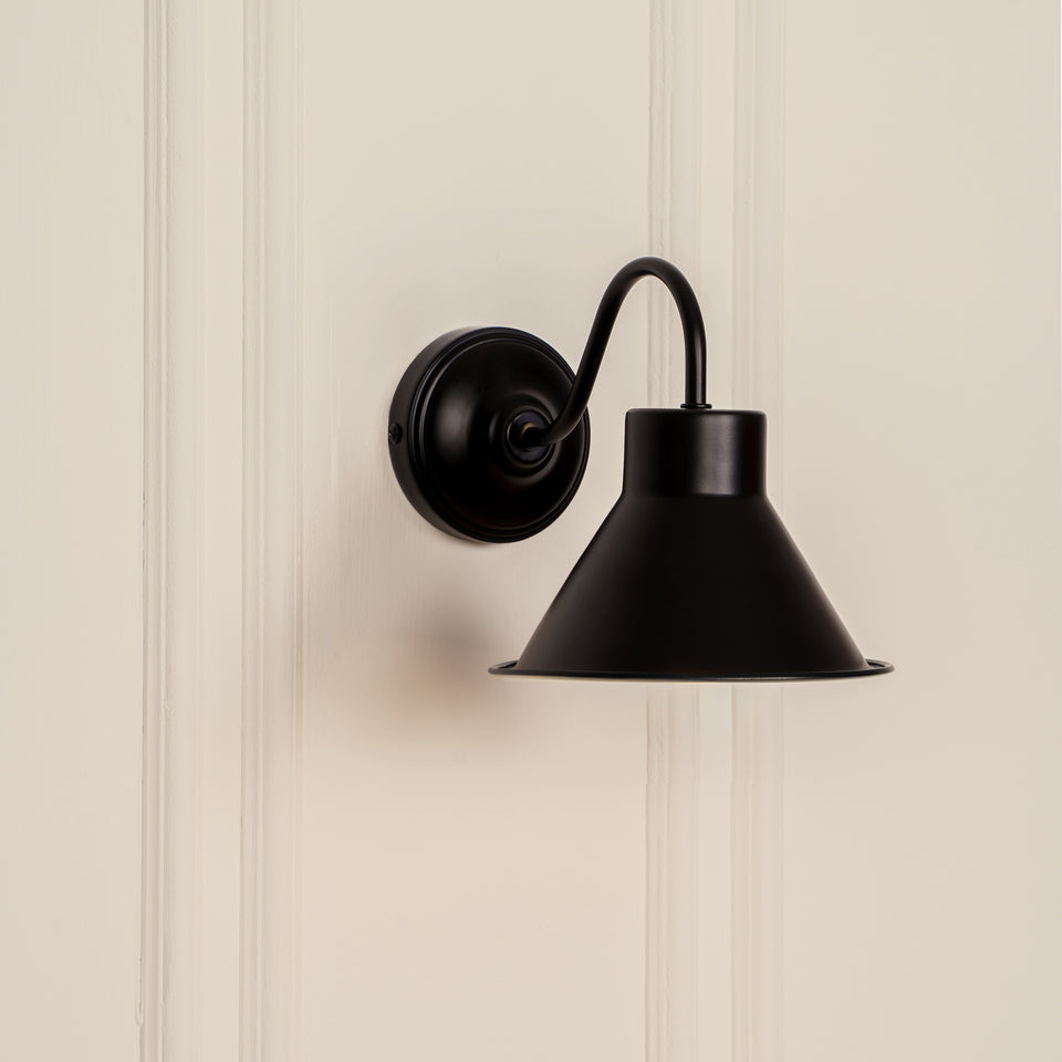 Divine Trends Black Polished Finish Wall Lamp with Metal Dome Shade