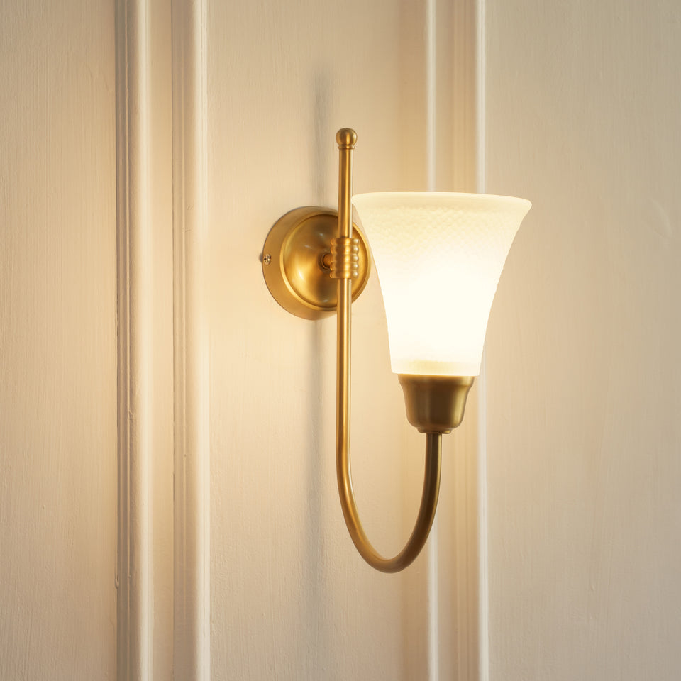 Divine Trends Brass Antique Finish Hockey Wall Lamp with Frosted Hammered Glass- with Reversable Design